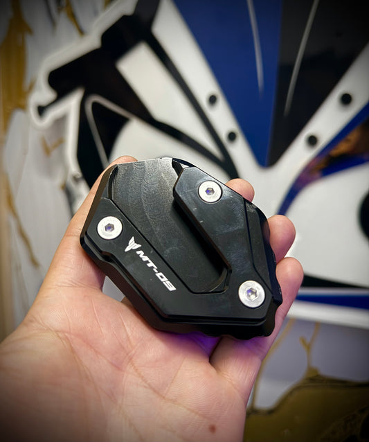 LUJO BASE PATA YAMAHA MT09