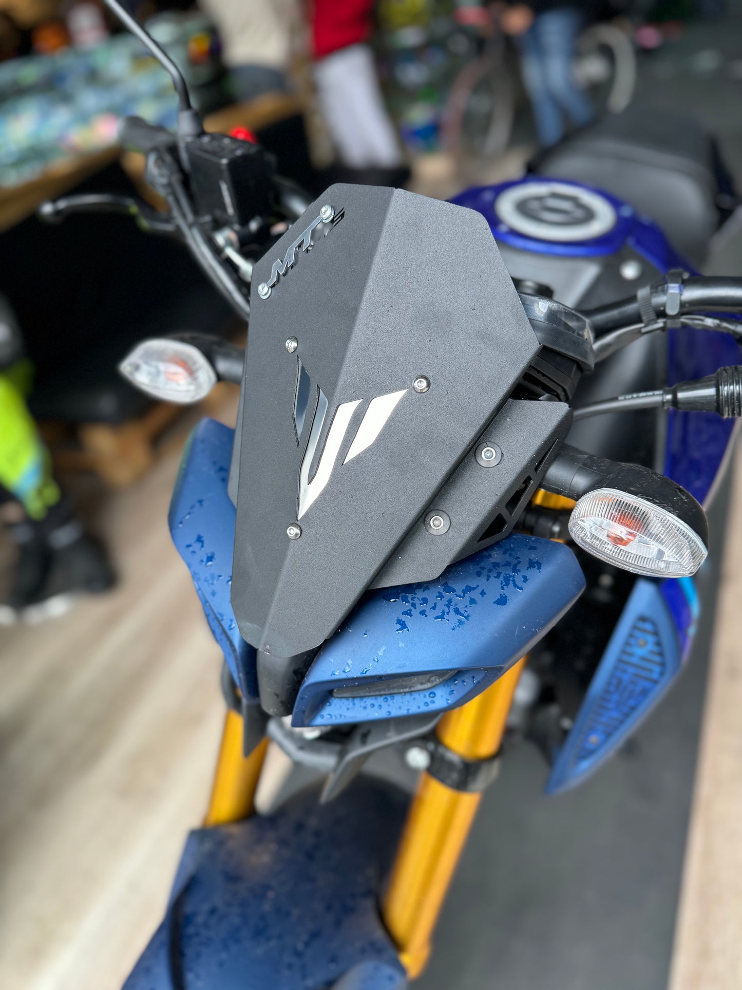 CÚPULA METÁLICA YAMAHA MT15