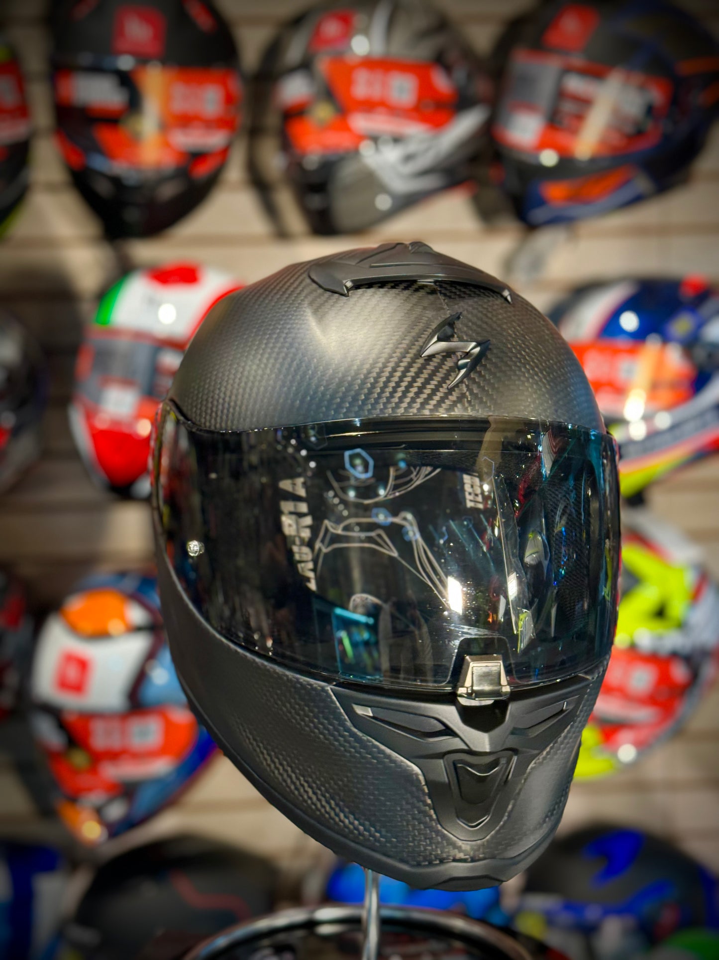 SCORPION EXO R1-AIR CARBONO MATTE BLACK