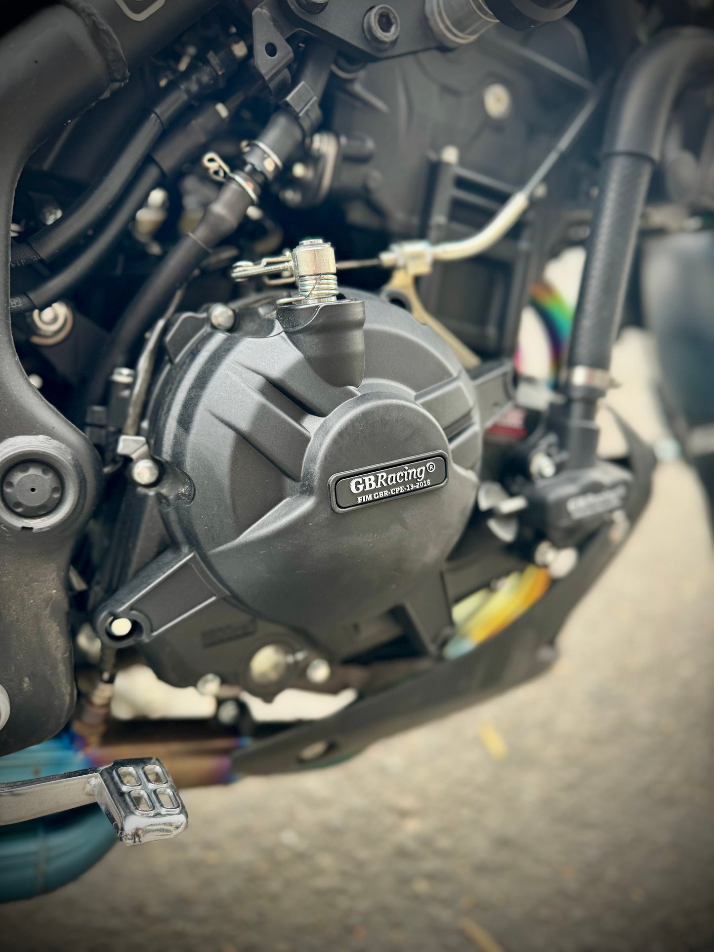 SLIDERS CUBIERTA DE MOTOR YAMAHA R3-M03
