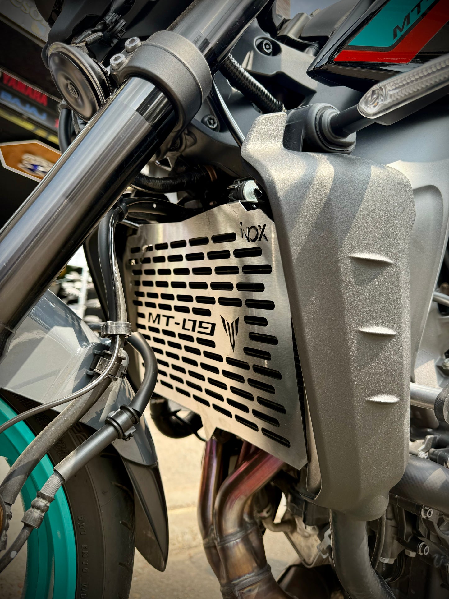 PROTECTOR DE RADIADOR YAMAHA MT09