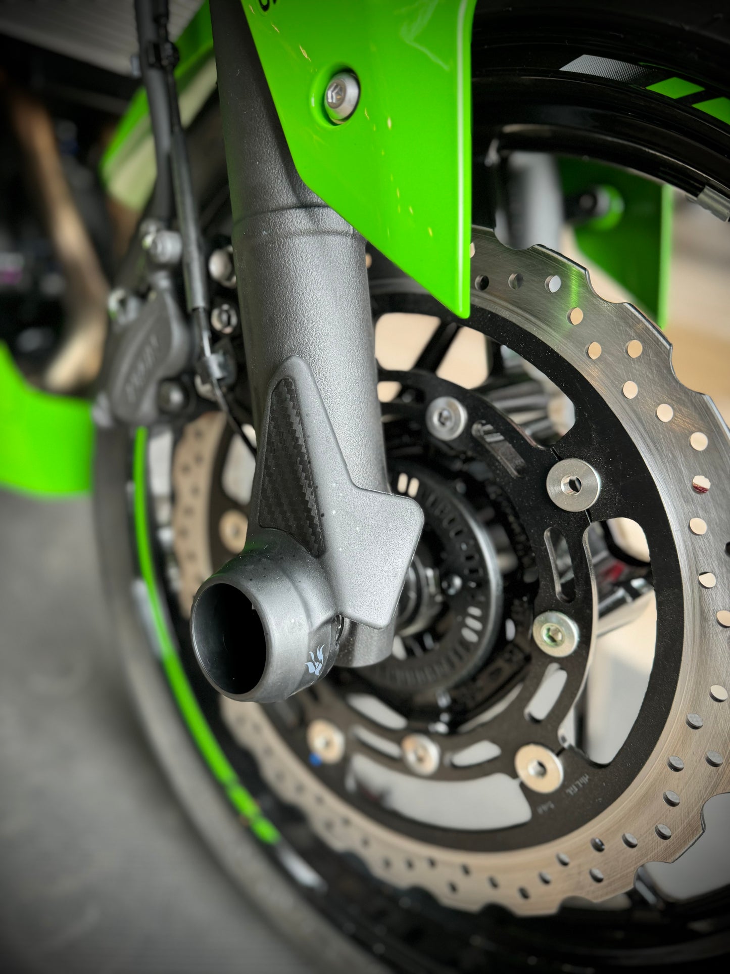 SLIDERS DE EJES DELANTEROS ALERON KAWASAKI NINJA400