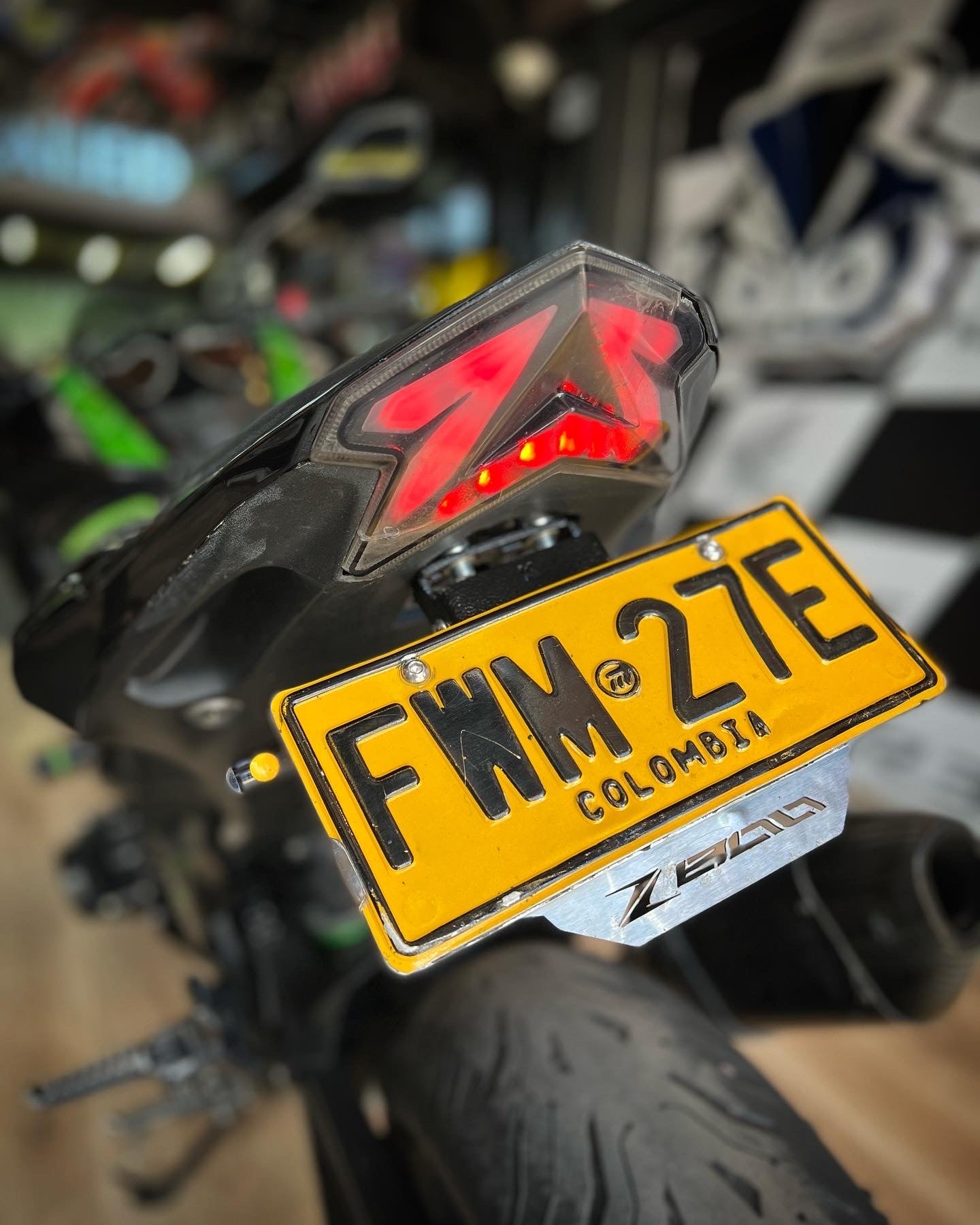 FENDER ELIMINATOR KAWASAKI Z800