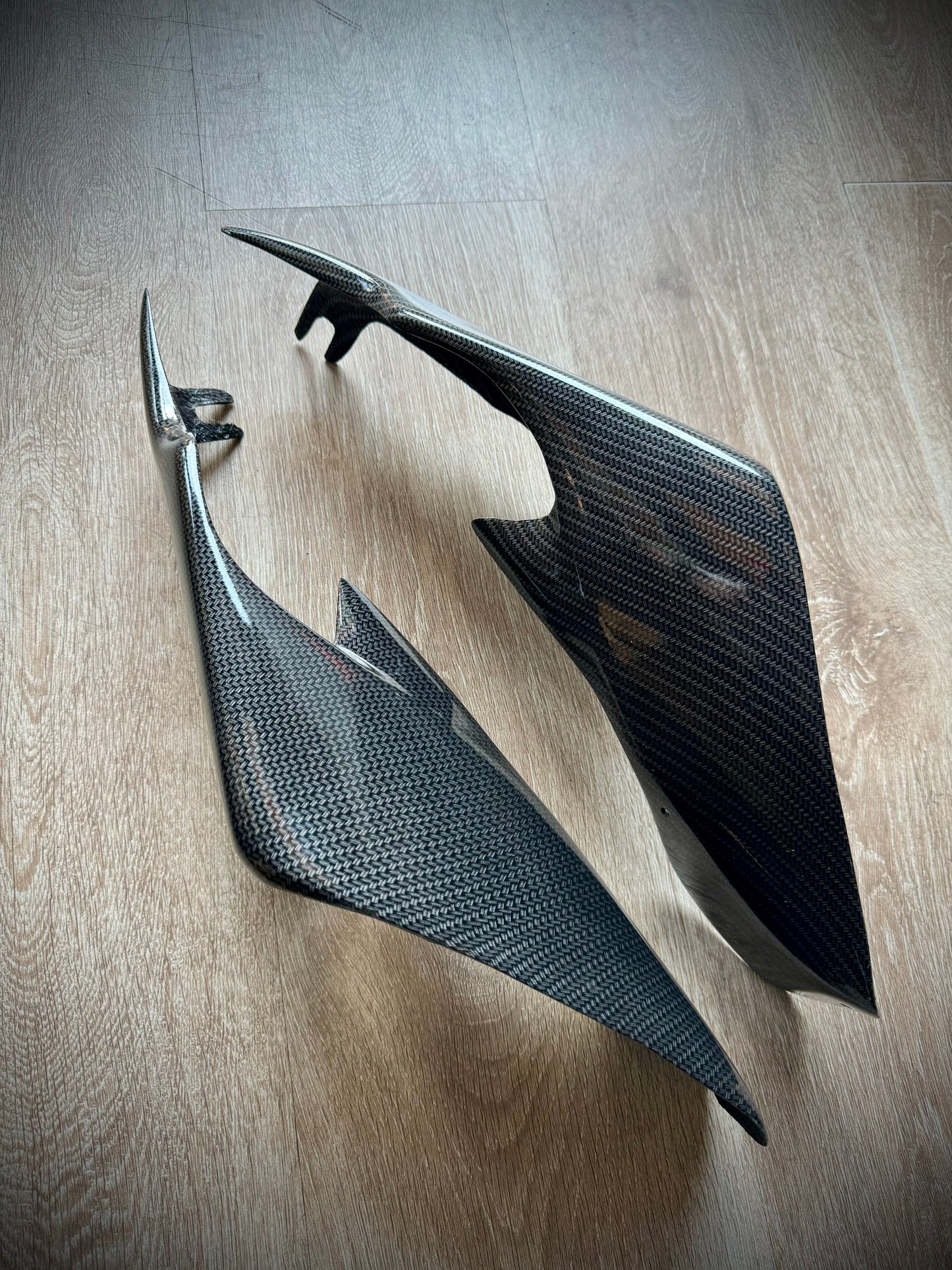 ALERONES COLA GSXR 150- GSXS 150