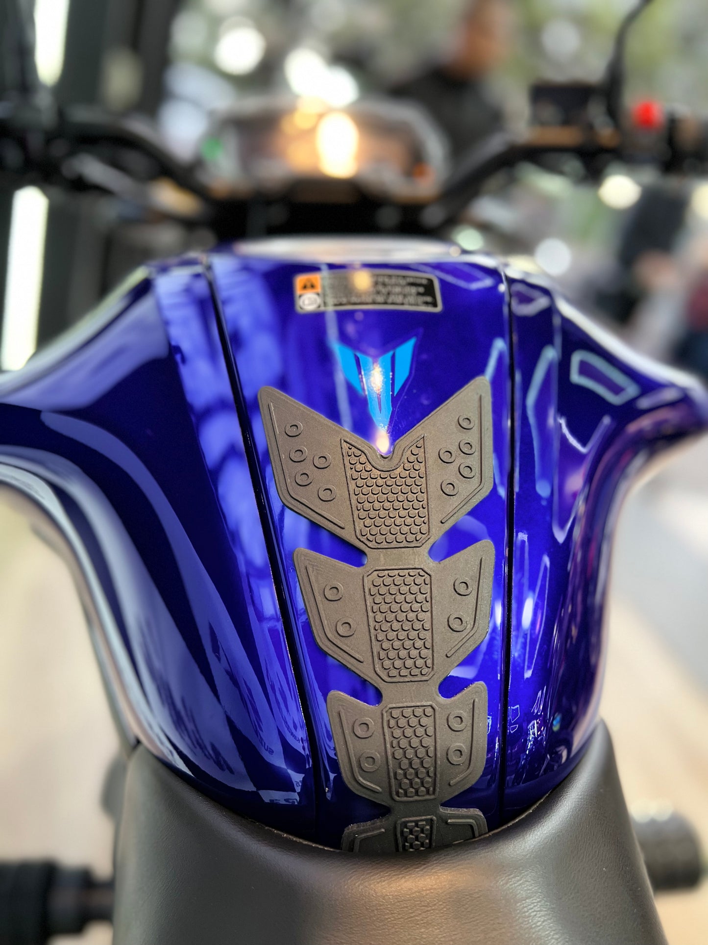 PROTECTOR CENTRAL TANQUE YAMAHA MT15