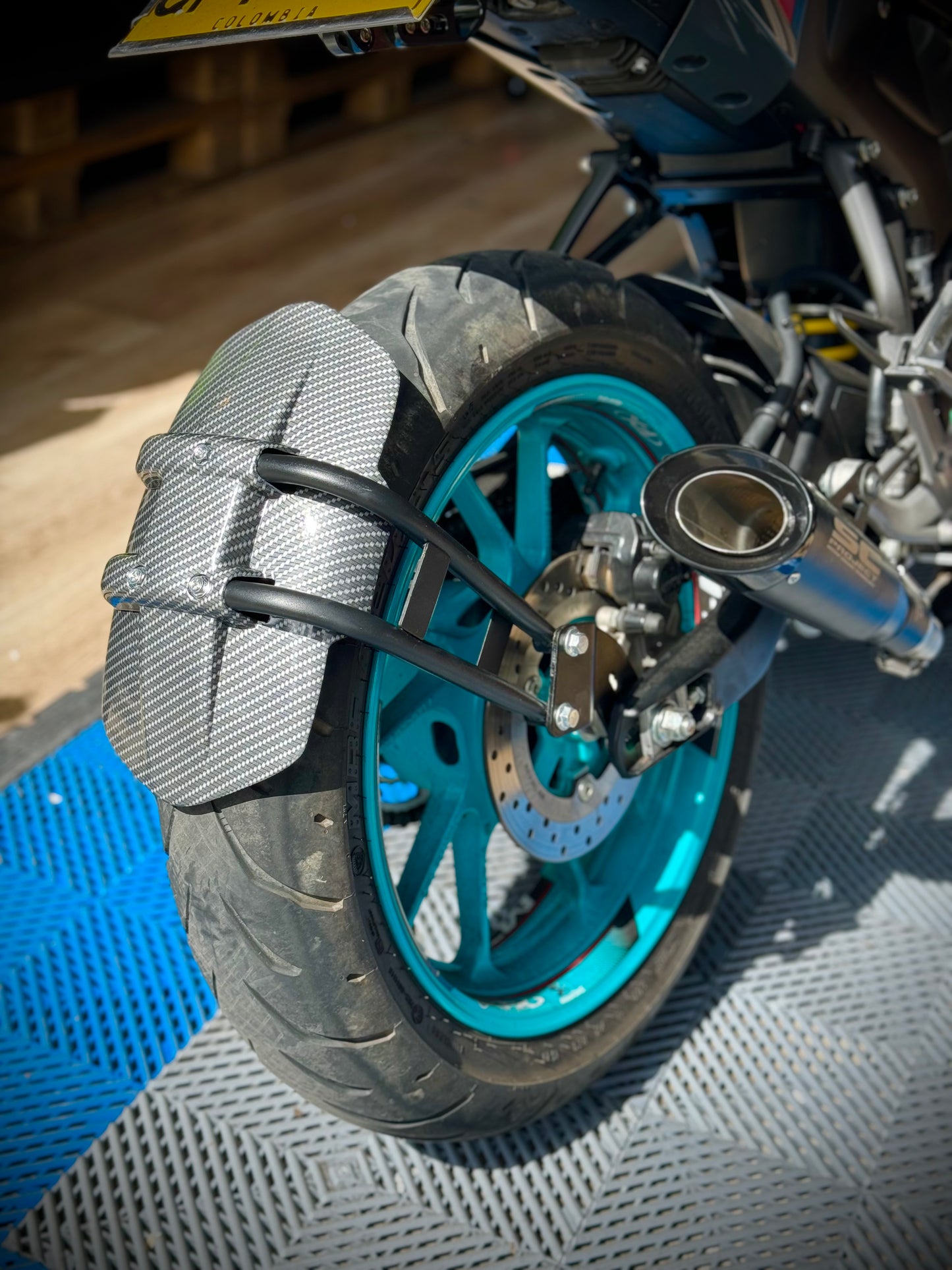 GUARDABARRO MONOBRAZO YAMAHA MT15