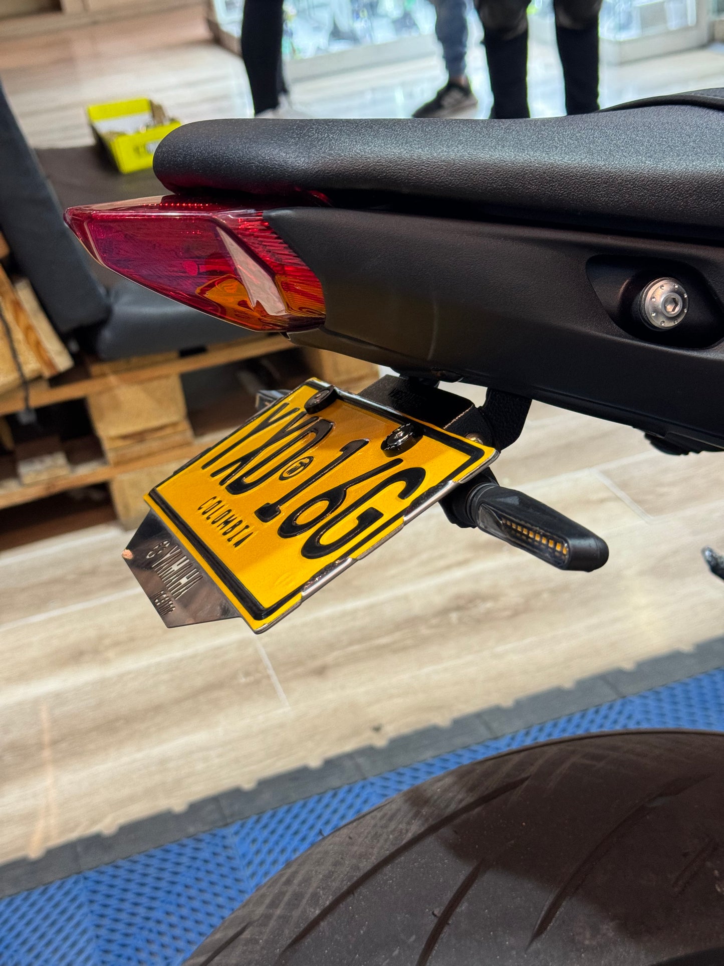 FENDER ELIMINATOR YAMAHA MT09 V3
