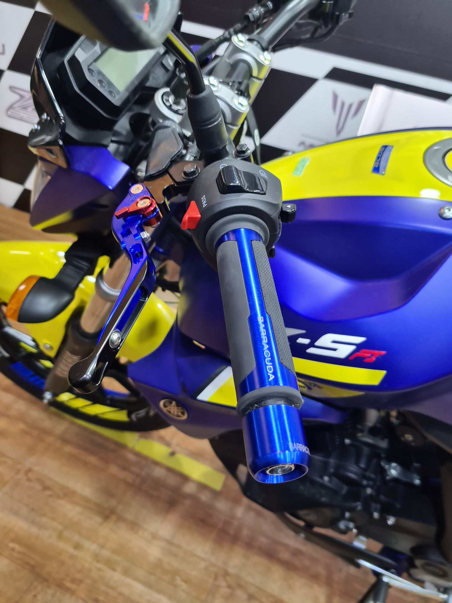 GRIPS BARRACUDA ALUMINIO YAMAHA FZ2.0