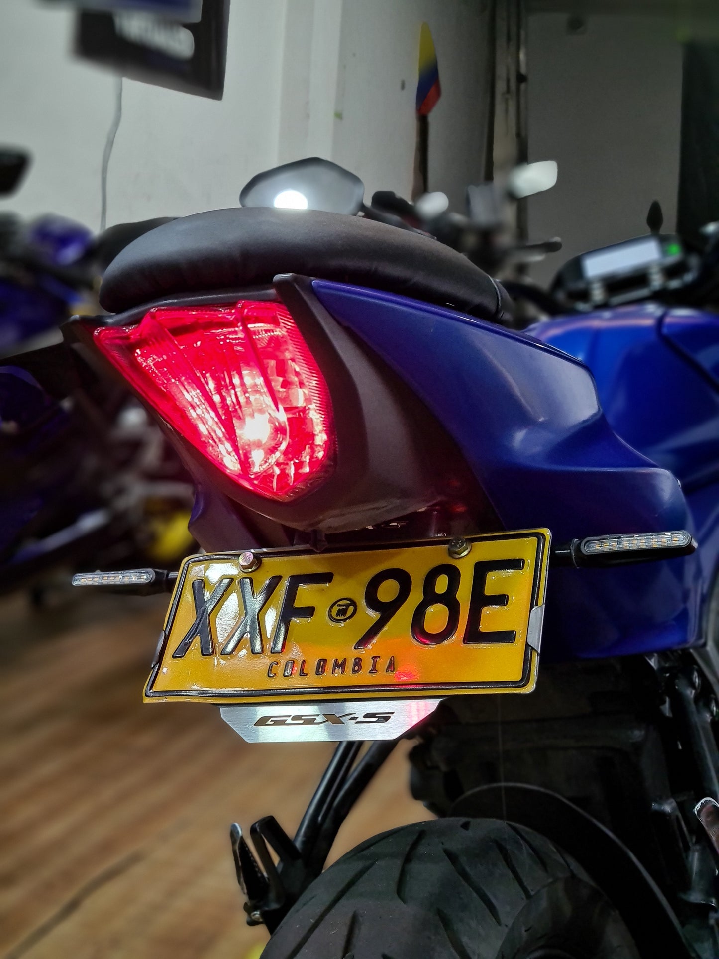 KIT FENDER ELIMINATOR SUZUKI GSXS 150