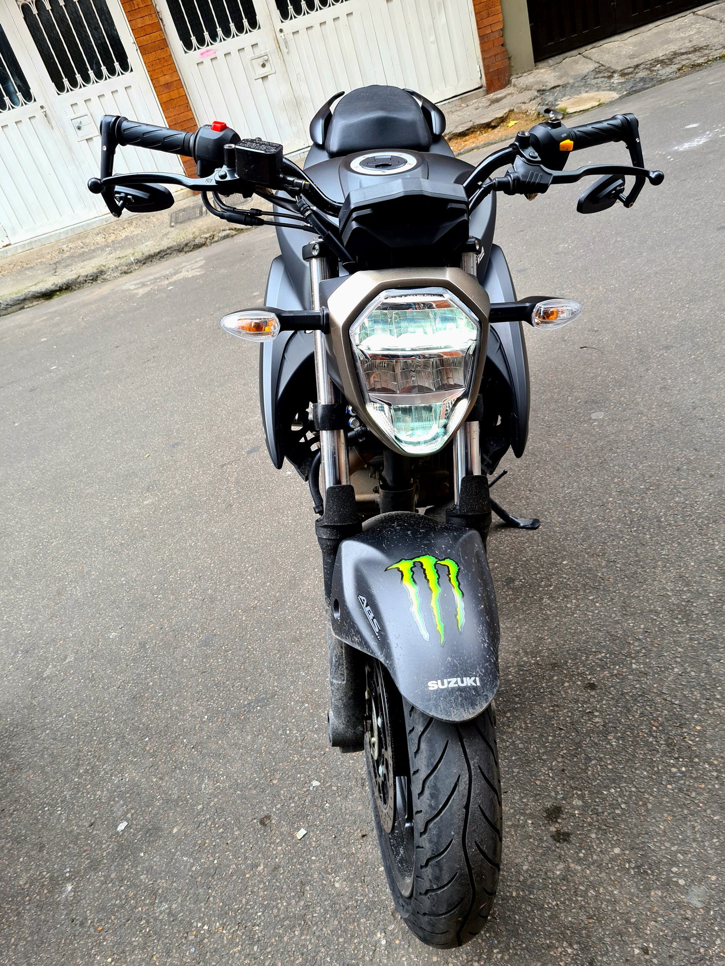 ESPEJOS CAFE RACER SUZUKI GIXXER 150 - 250 FI NAKED