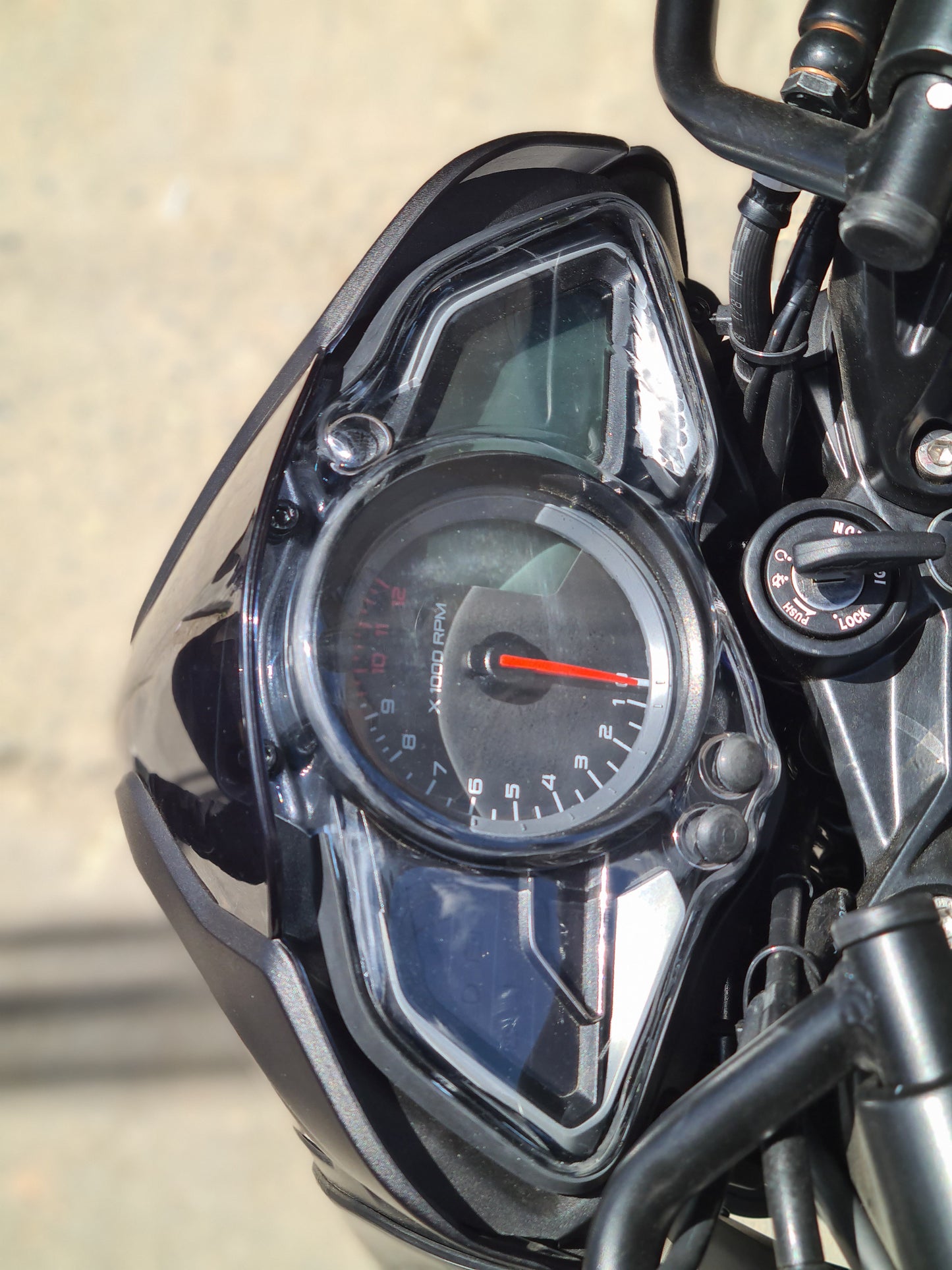 PROTECTOR DE TACOMETRO PULSAR NS 200 - 160