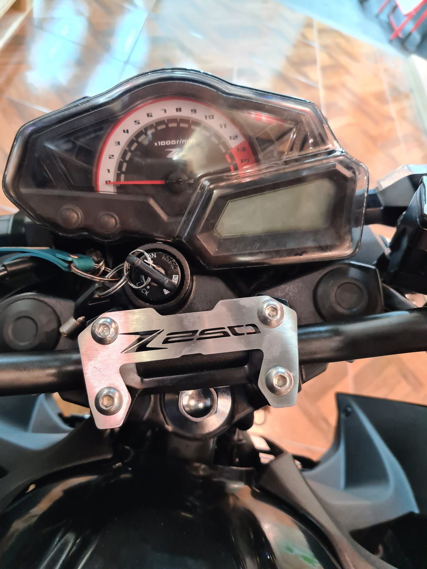 PROTECTOR DE ACUTRAX KAWASAKI Z250