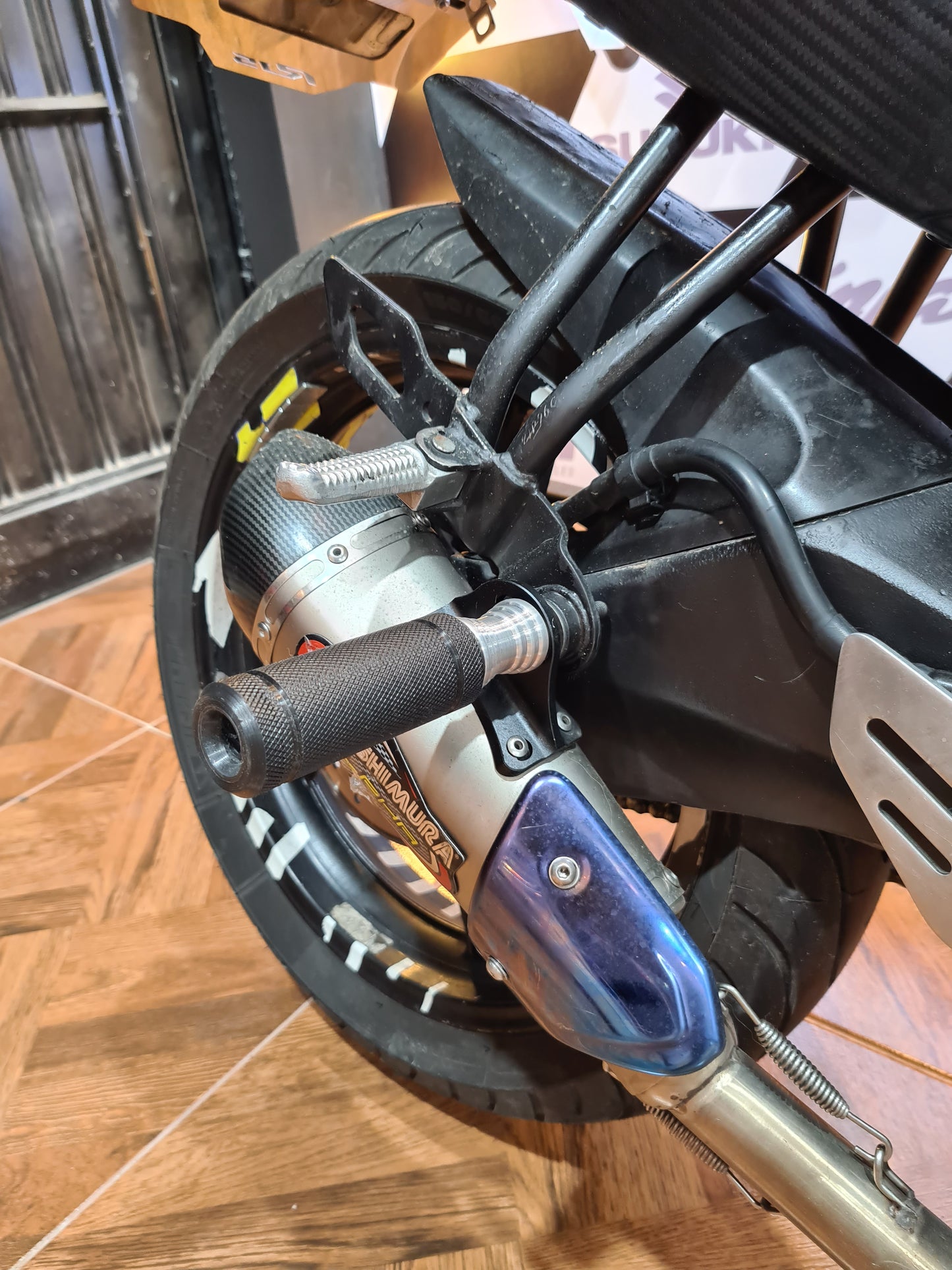 SLIDER DE EXOSTO YAMAHA R15V2