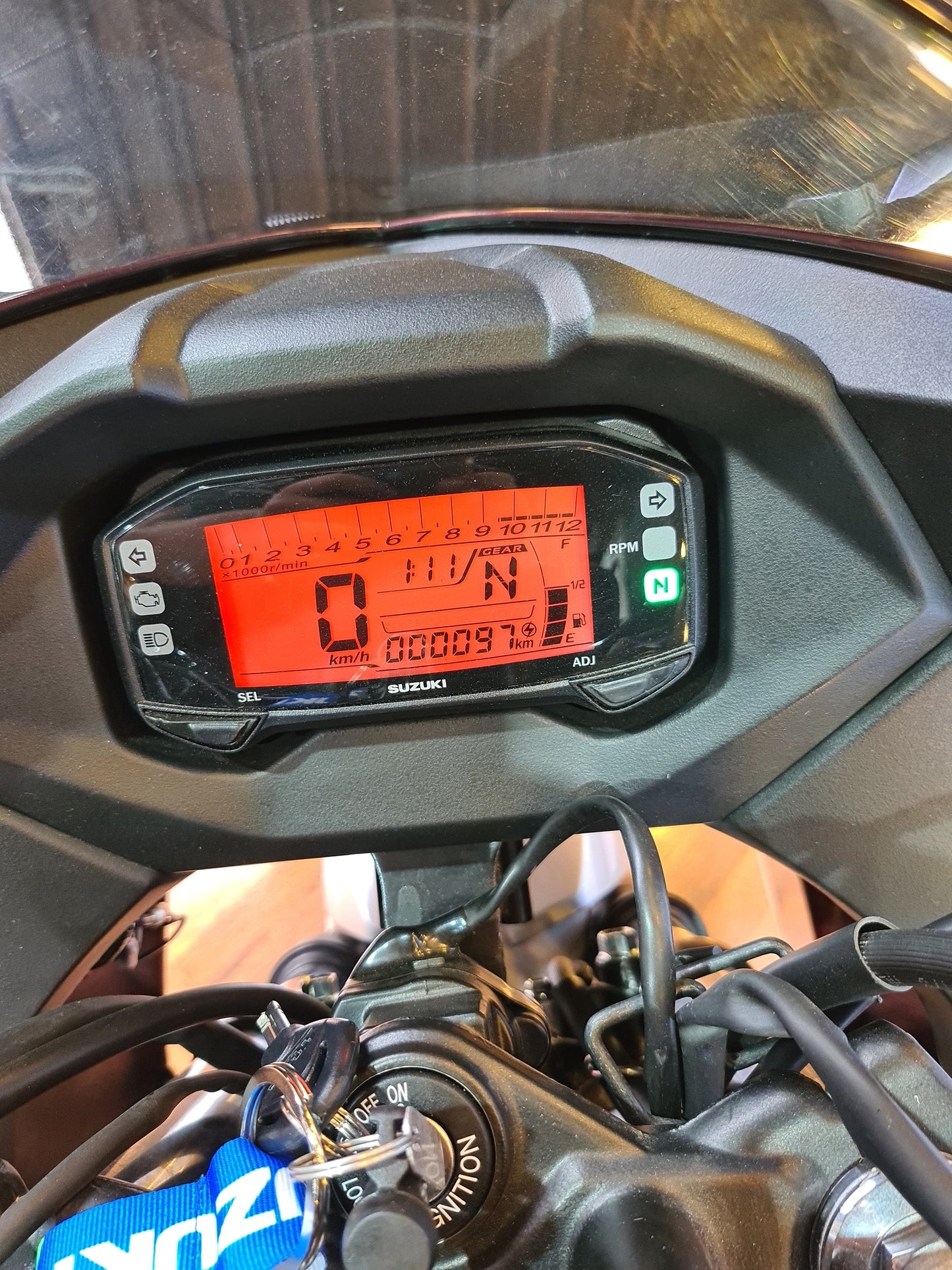 PROTECTOR DE TACOMETRO SUZUKI GIXXER 150-150SF
