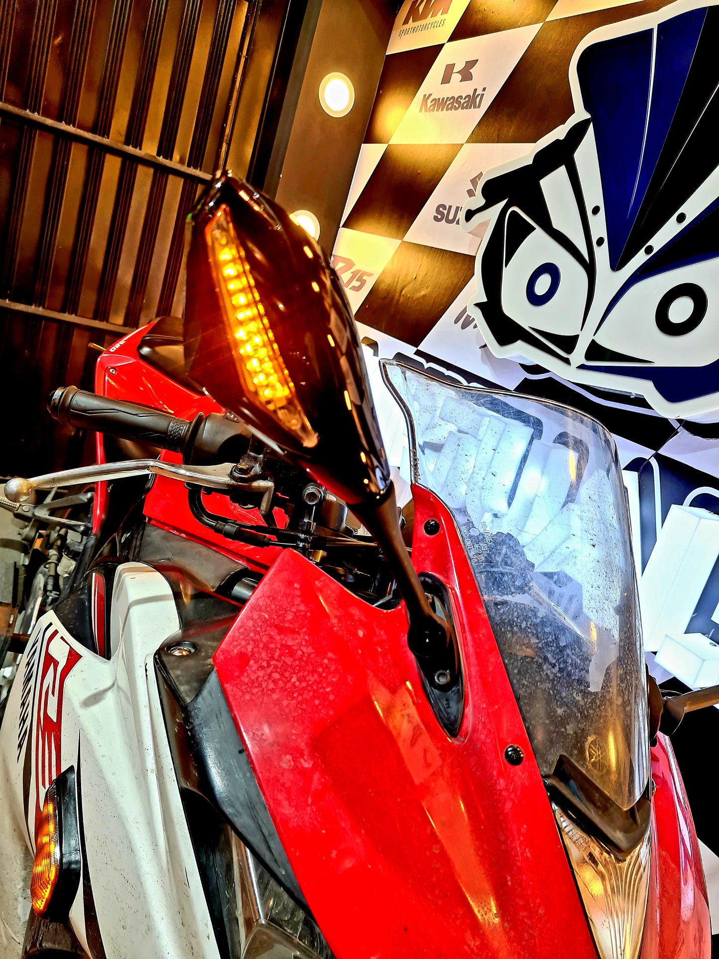ESPEJOS CON DIRECCIONALES YAMAHA R3