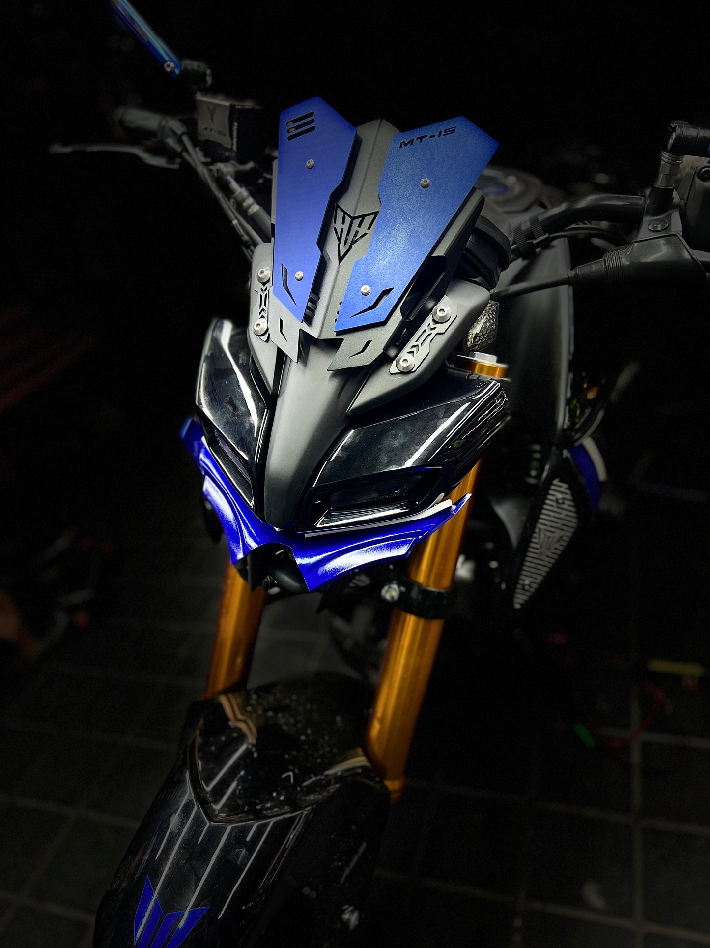 CÚPULA METÁLICA YAMAHA MT15
