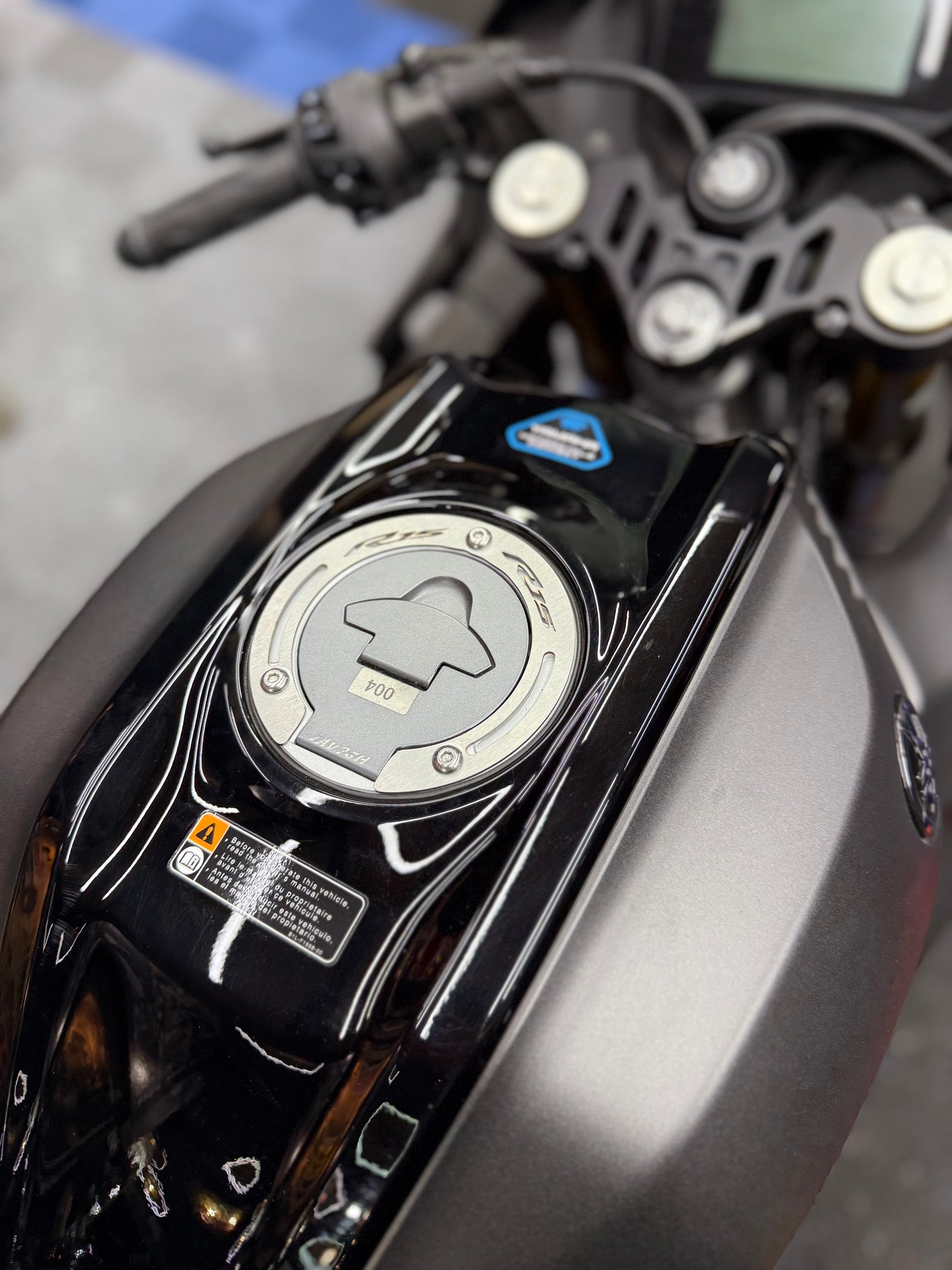 LUJO TAPA TANQUE YAMAHA R15V4