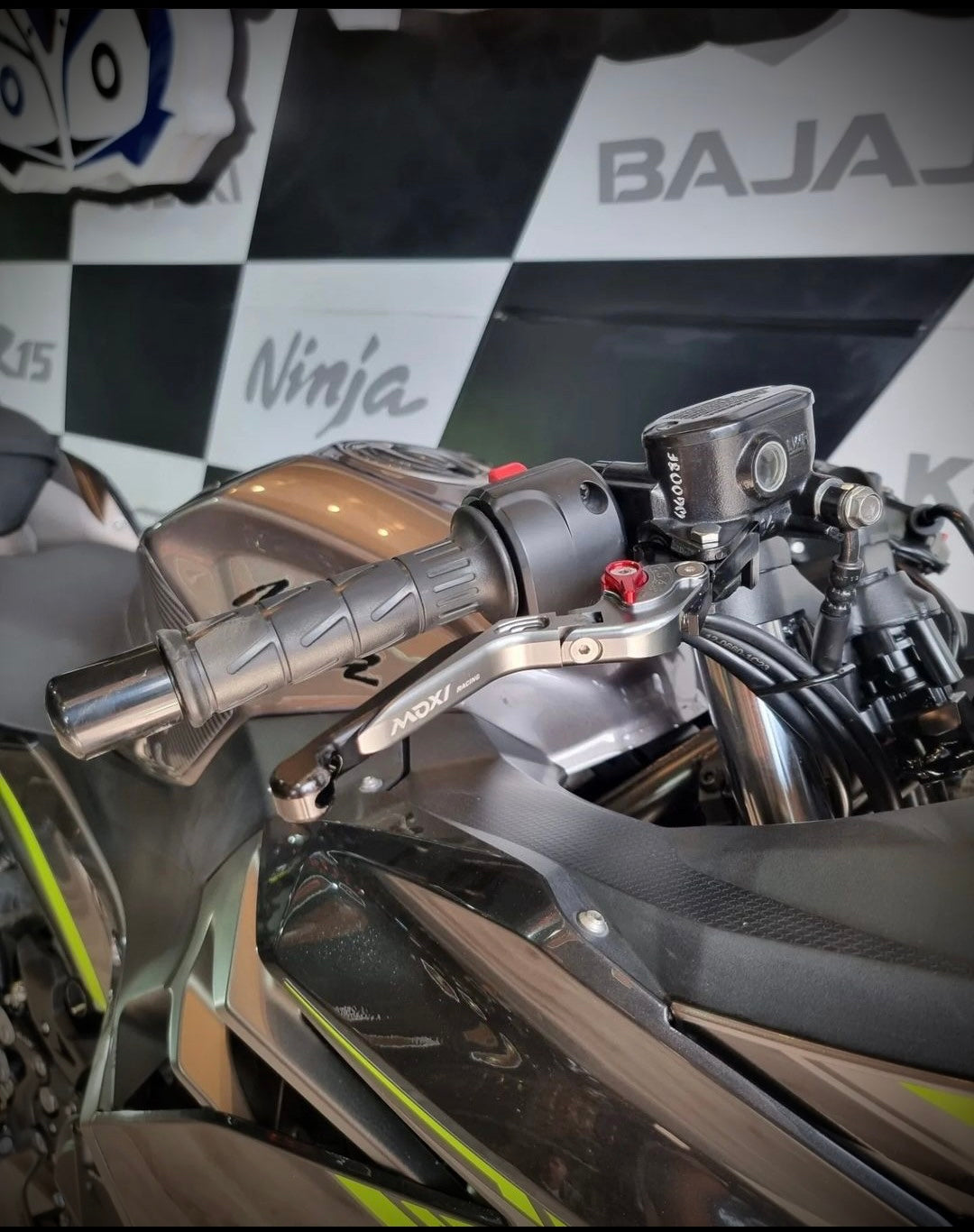 MANIGUETAS ABATIBLES KAWASAKI NINJA400