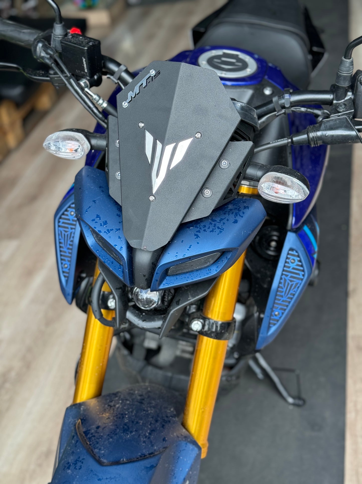 CÚPULA METÁLICA YAMAHA MT15