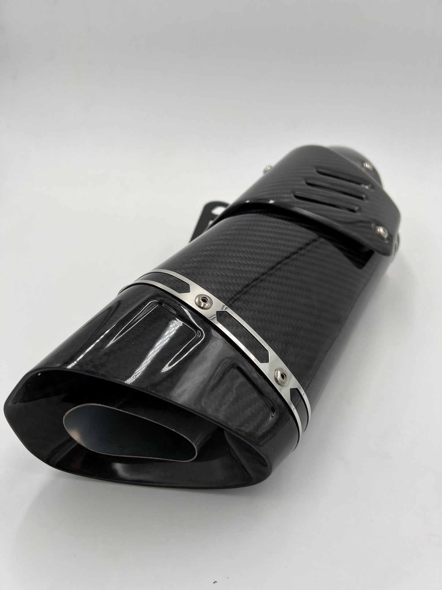 AKRAPOVIC FIBRA DE CARBONO