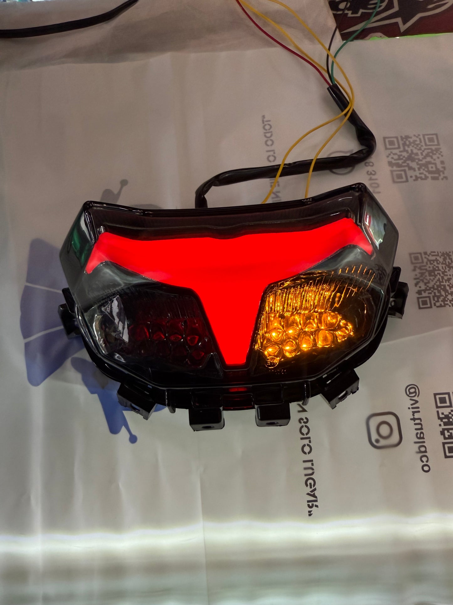 STOP INTEGRADO YAMAHA MT09 V4