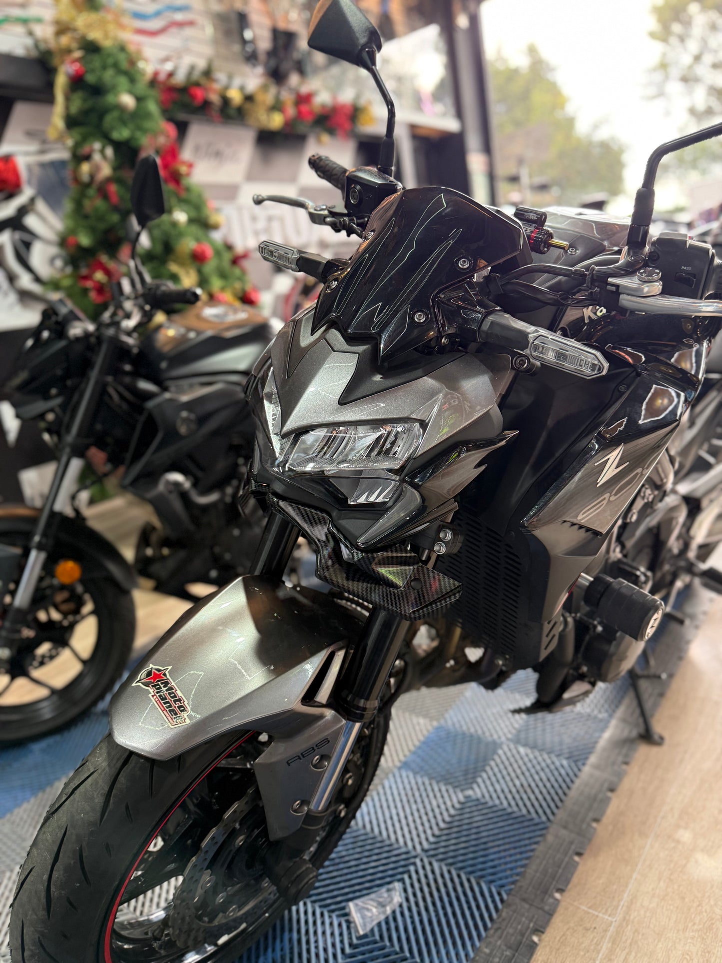 ALERÓN KAWASAKI Z900