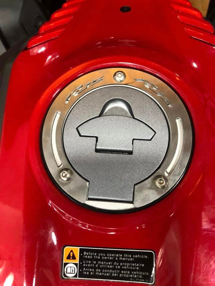 LUJO TAPA TANQUE YAMAHA R15V3