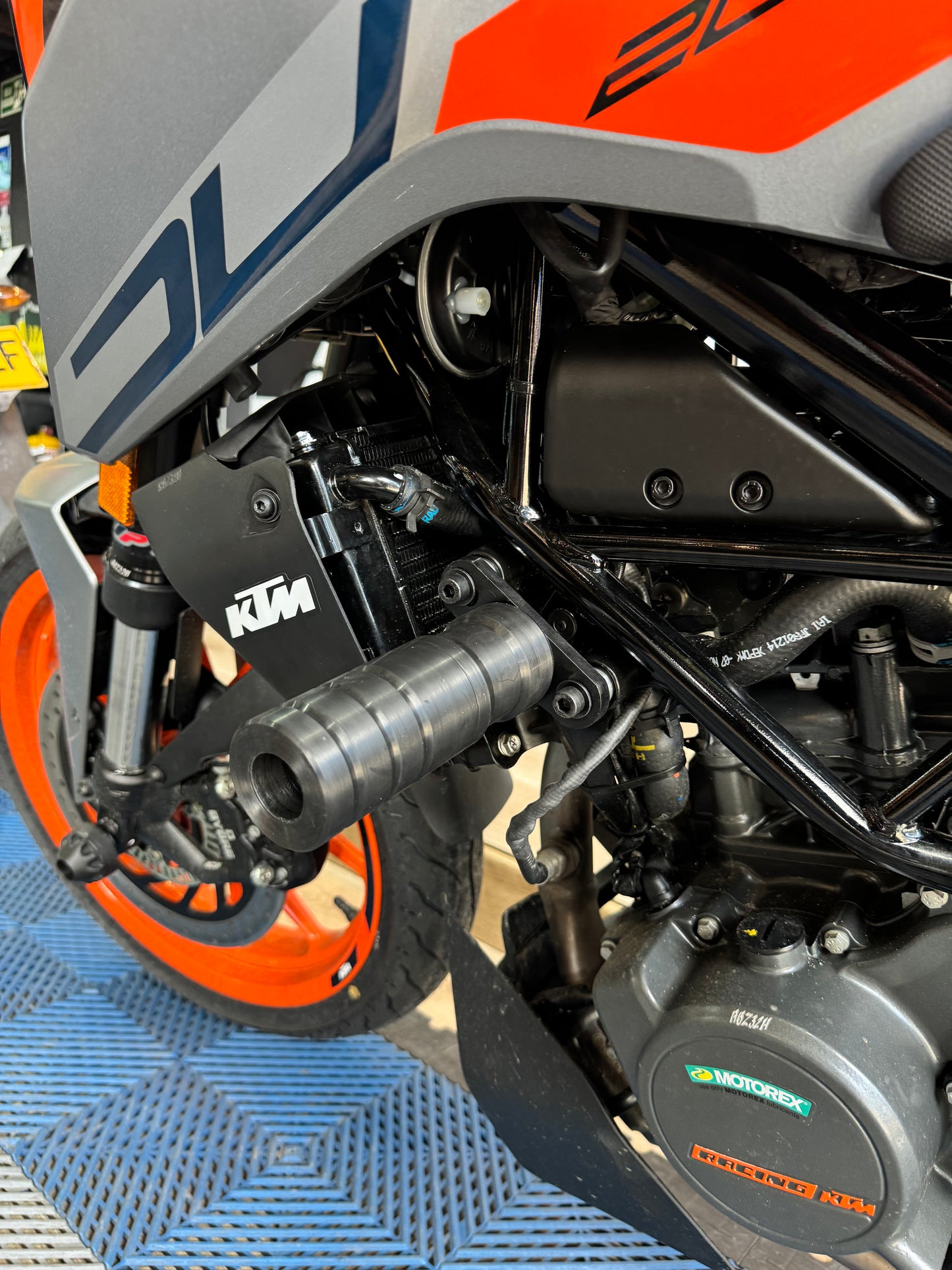 SLIDERS KTM DUKE 200-250-390