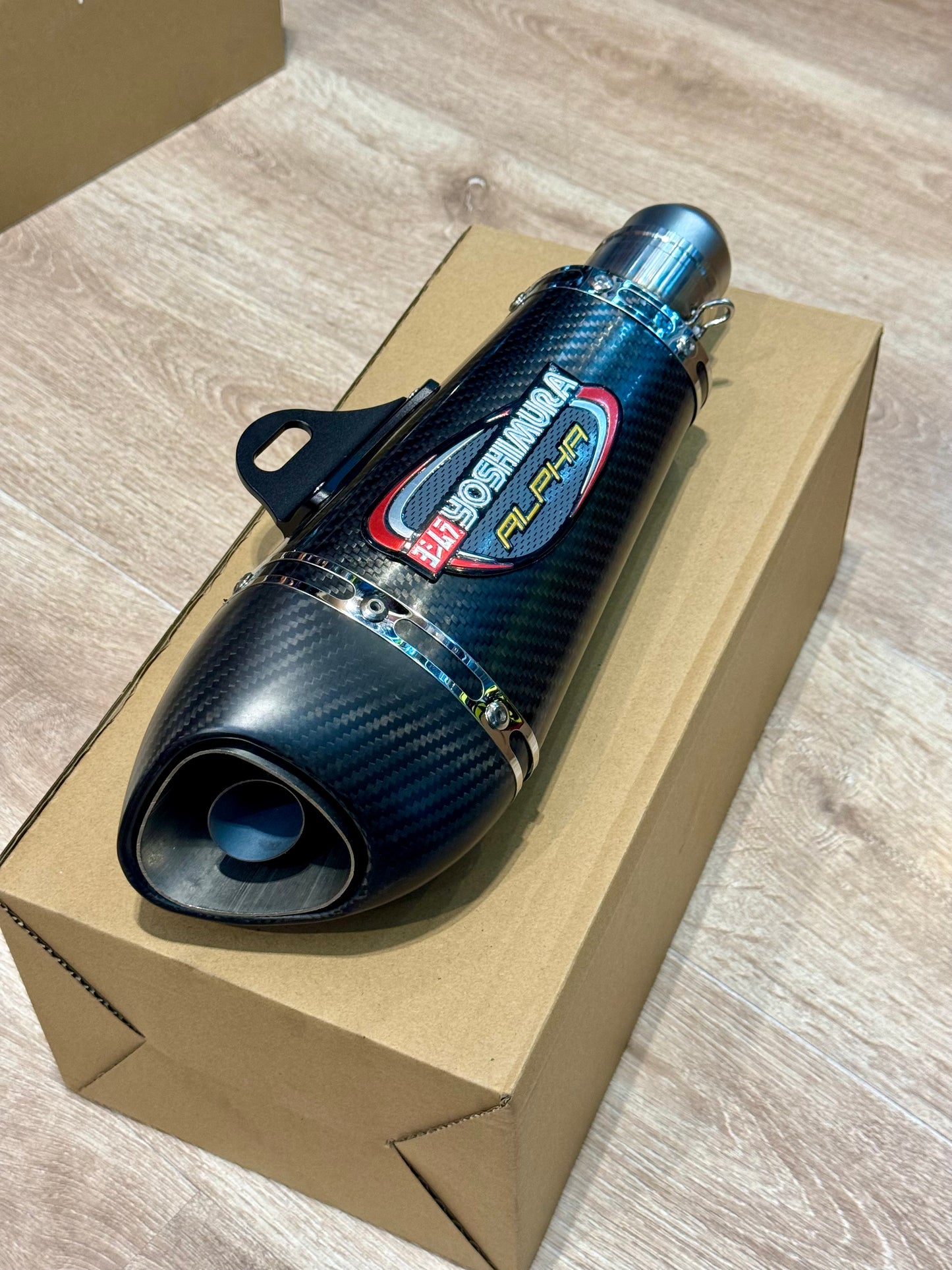 YOSHIMURA ALPHA FULL CARBONO