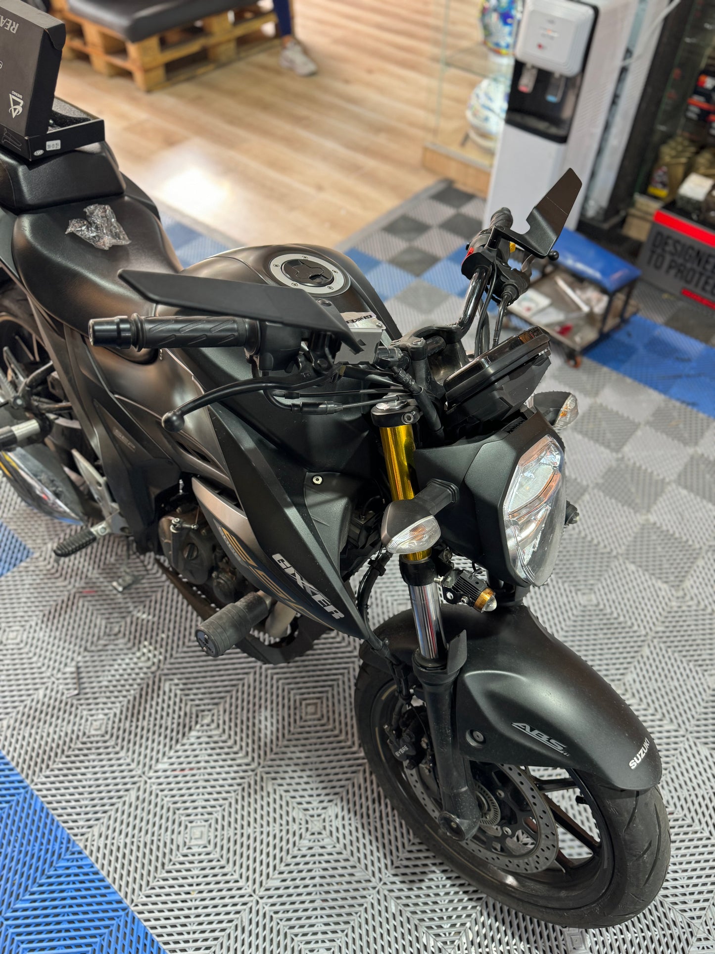 ESPEJOS ALERON SUZUKI GIXXER