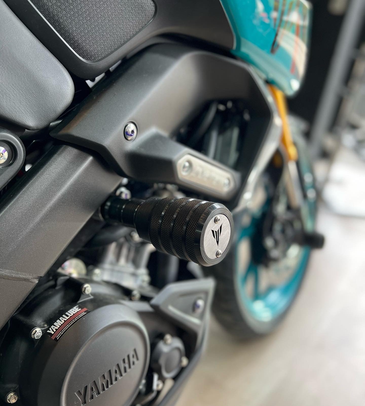 SLIDERS YAMAHA MT15