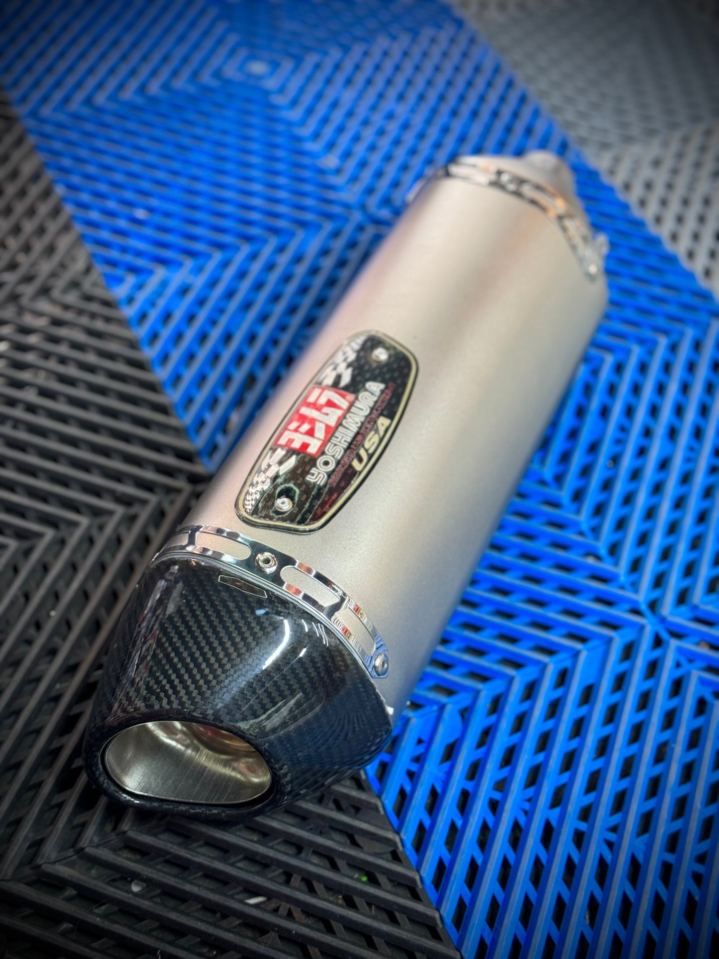 EXOSTO YOSHIMURA R77