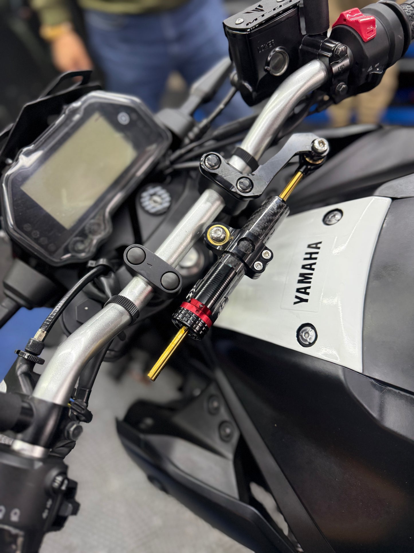 ESTABILIZADOR DE DIRECCION YAMAHA MT03 2020-2024