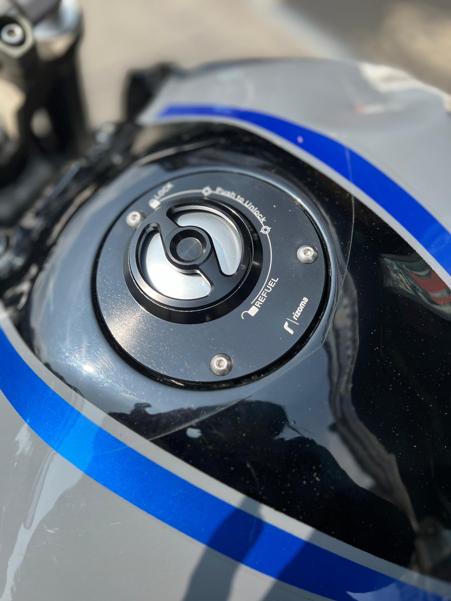 TAPA DEPOSITO DE GASOLINA YAMAHA