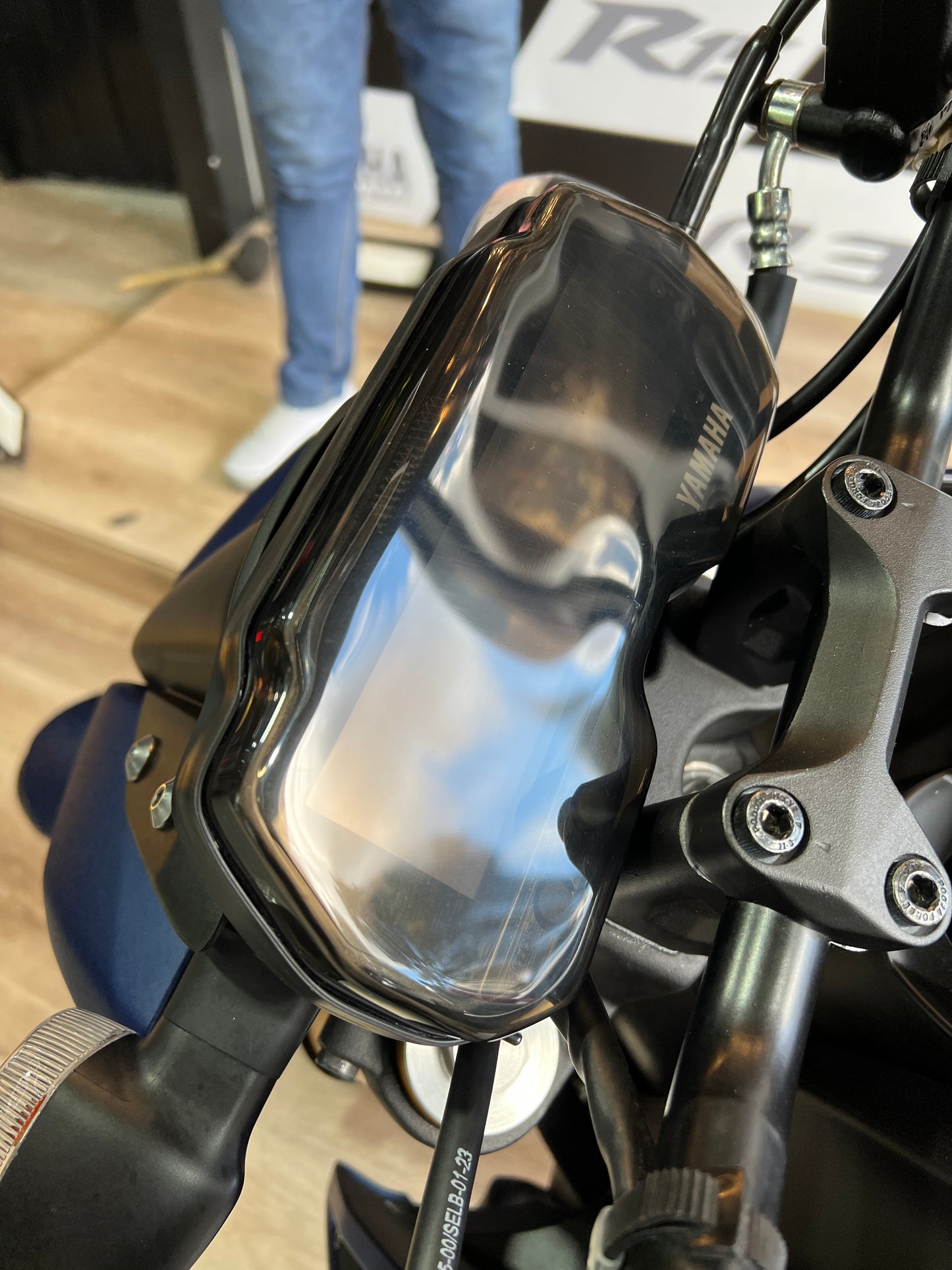 PROTECTOR TACÓMETRO YAMAHA MT15
