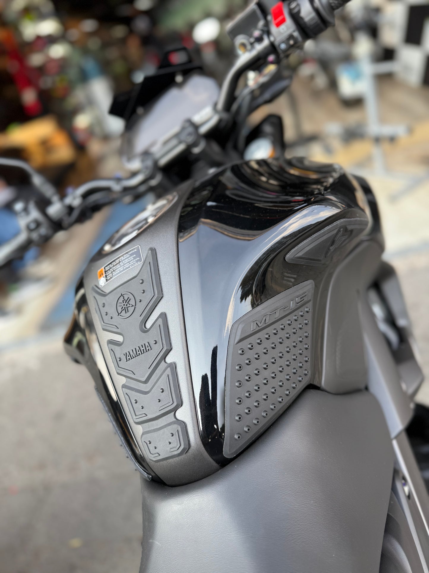 STOMP GRIPS 3D YAMAHA MT15