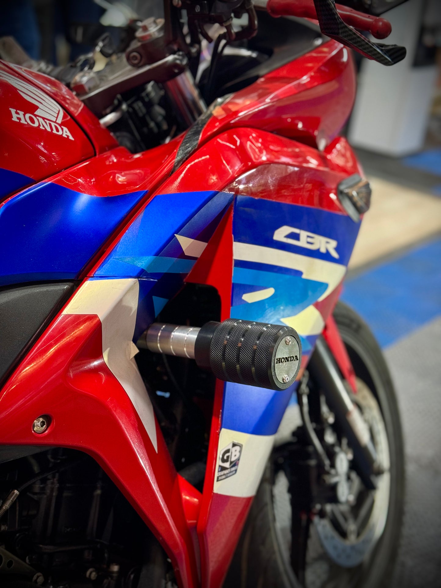 SLIDERS HONDA CBR250