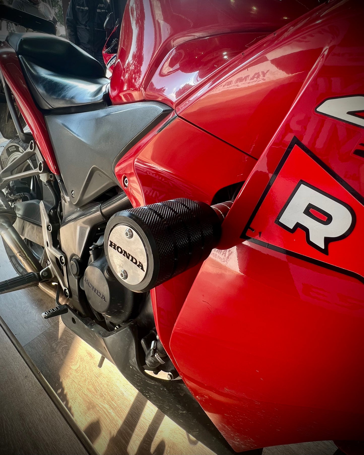 SLIDERS HONDA CBR250