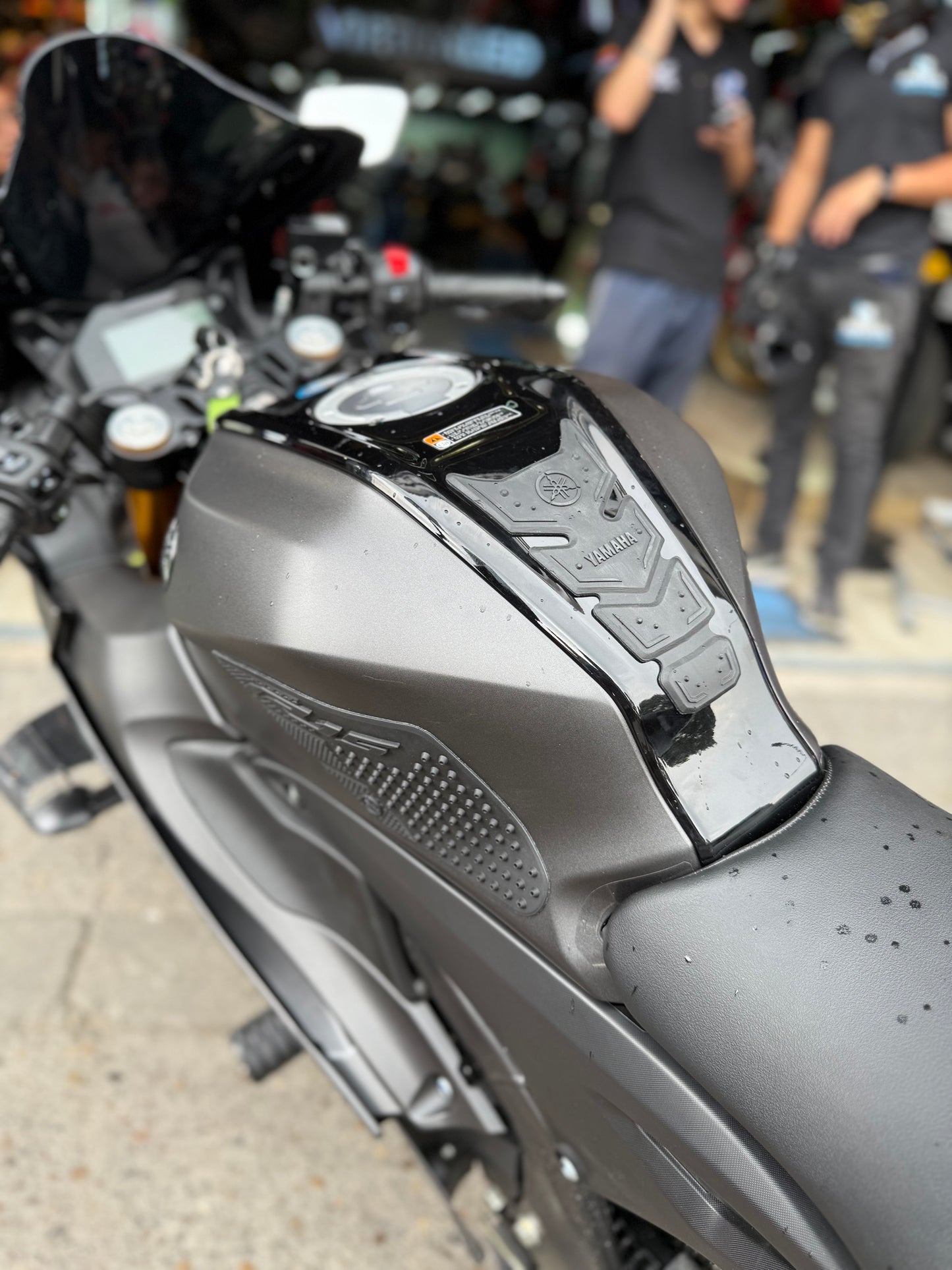 STOMP GRIPS 3D YAMAHA R15V4