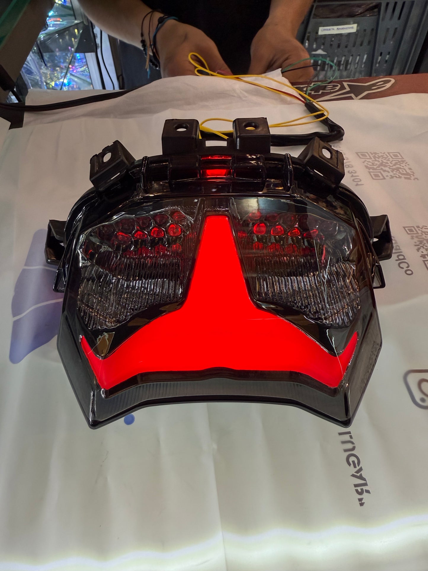 STOP INTEGRADO YAMAHA MT09 V4