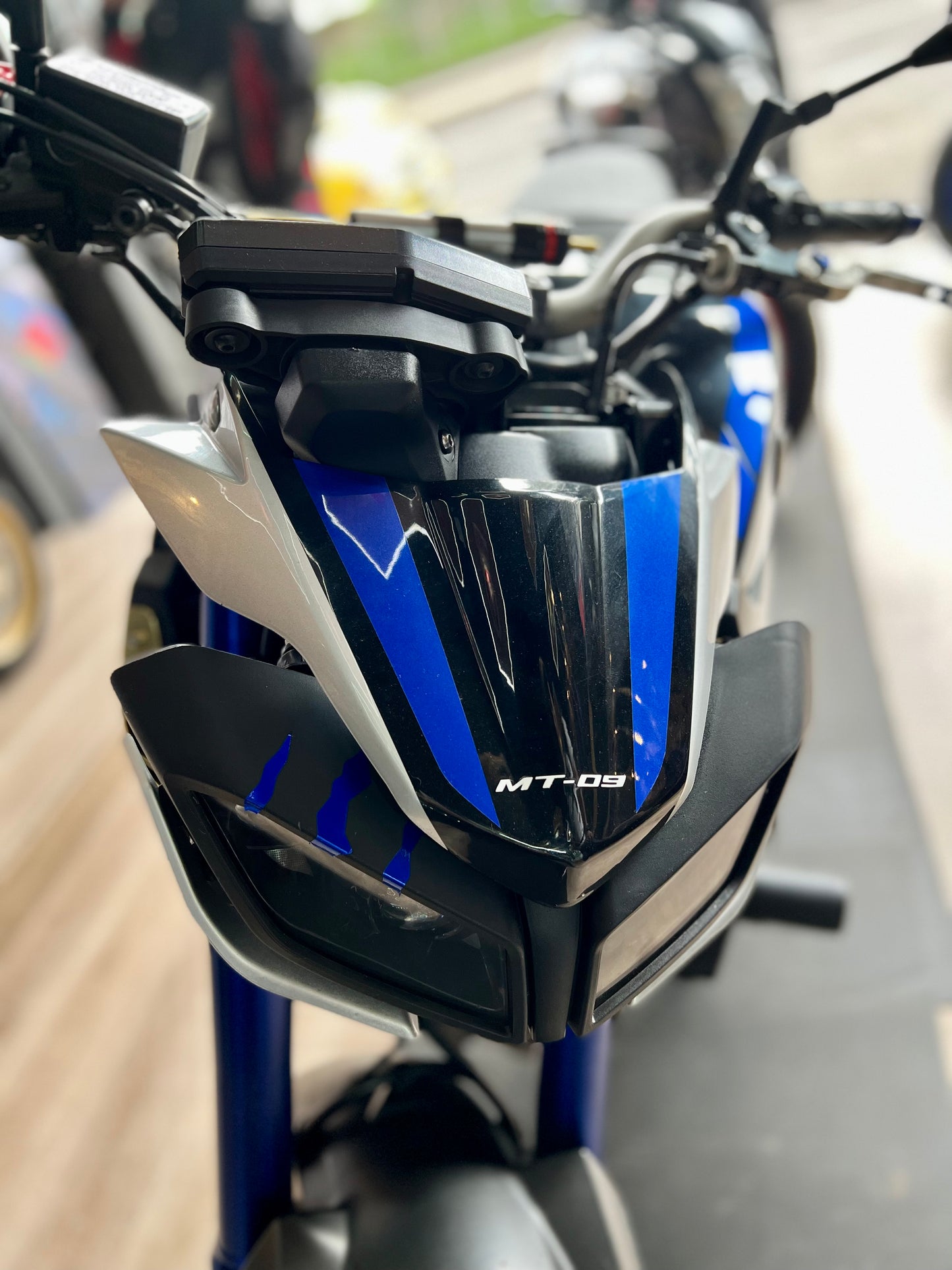 COVER FRONTAL YAMAHA MT09 V2