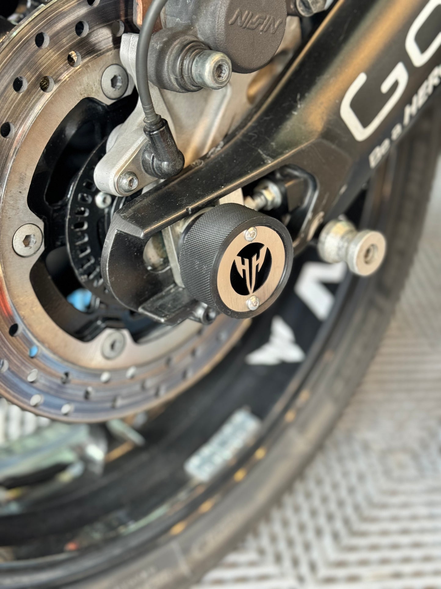 SLIDERS DE EJES YAMAHA MT07 - MT09