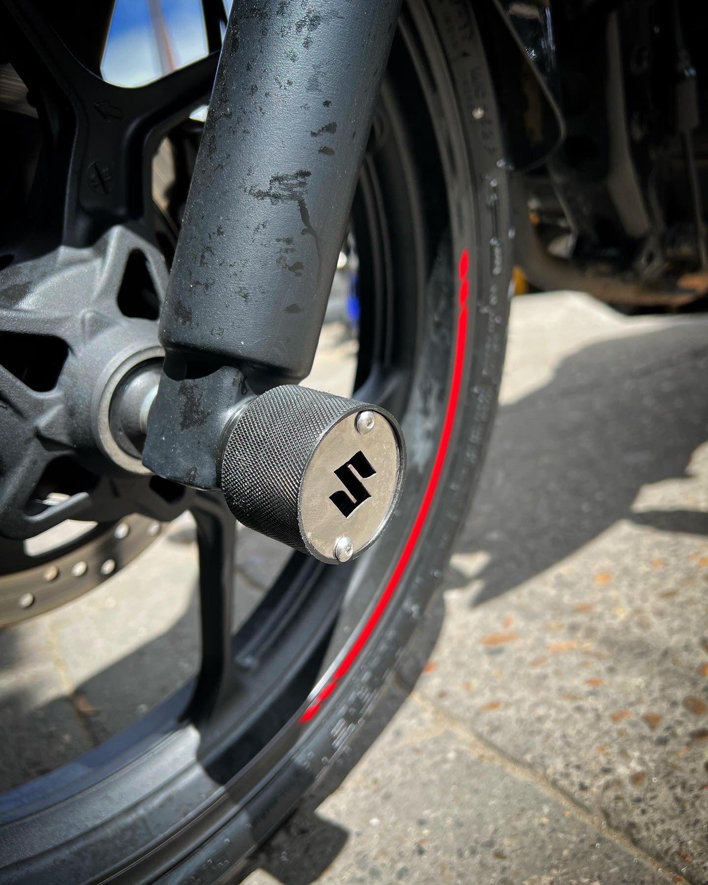 SLIDERS DE EJES SUZUKI GIXXER 150-250
