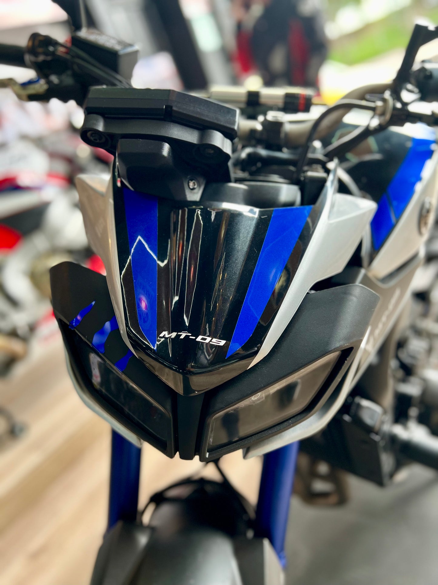 COVER FRONTAL YAMAHA MT09 V2