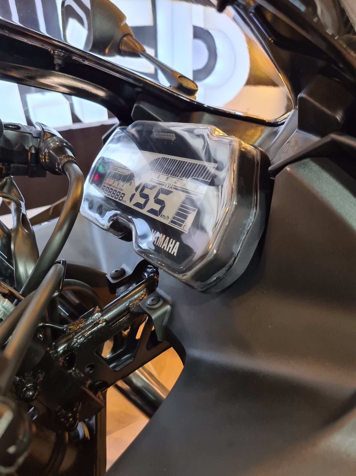 PROTECTOR DE TACOMETRO YAMAHA R15V3