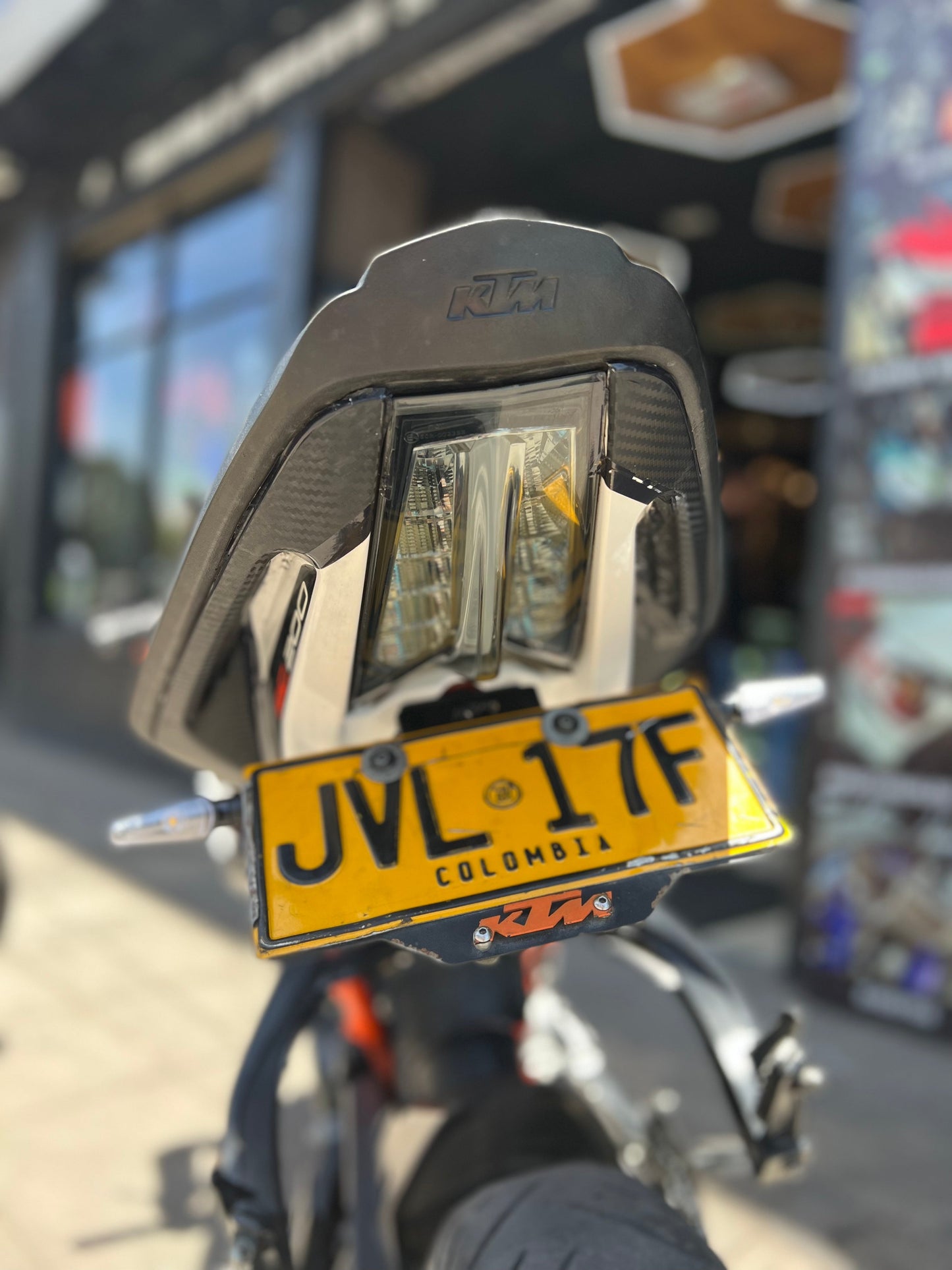 FENDER ELIMINATOR KTM RC200