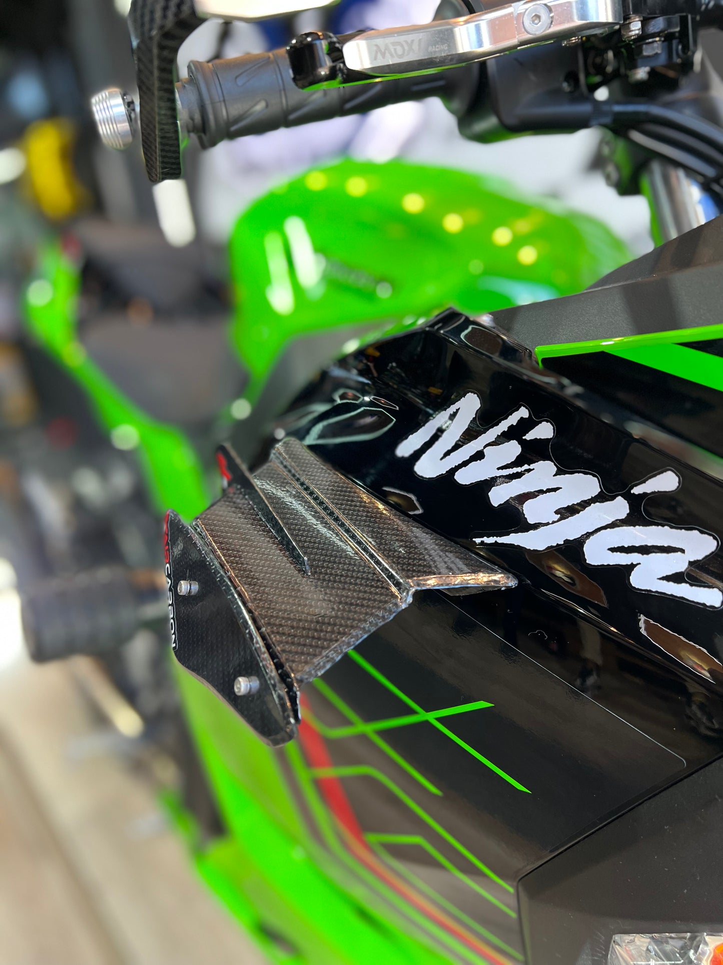 ALERONES LATERALES CARGA CENTRAL KAWASAKI NINJA400