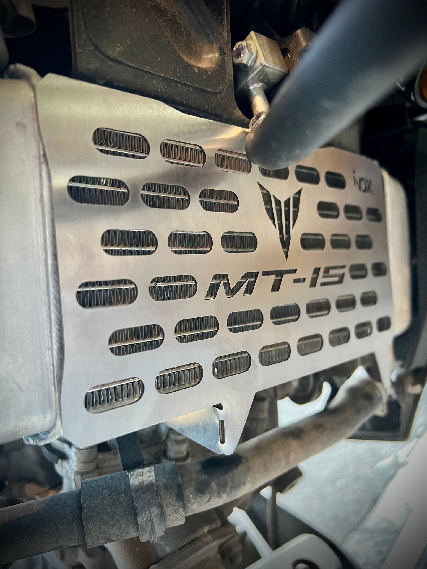 PROTECTOR DE RADIADOR YAMAHA MT15
