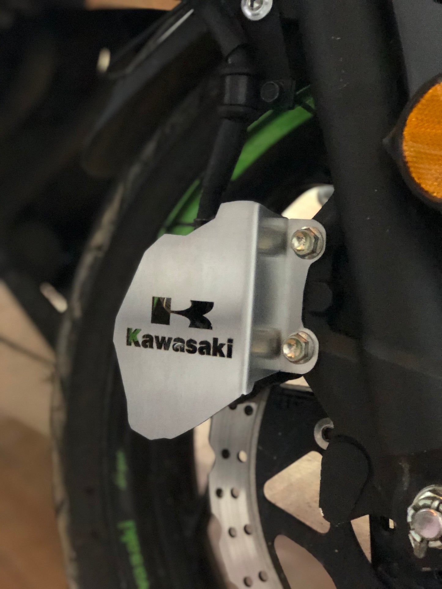 PROTECTOR DE CALIPER KAWASAKI NINJA300-250