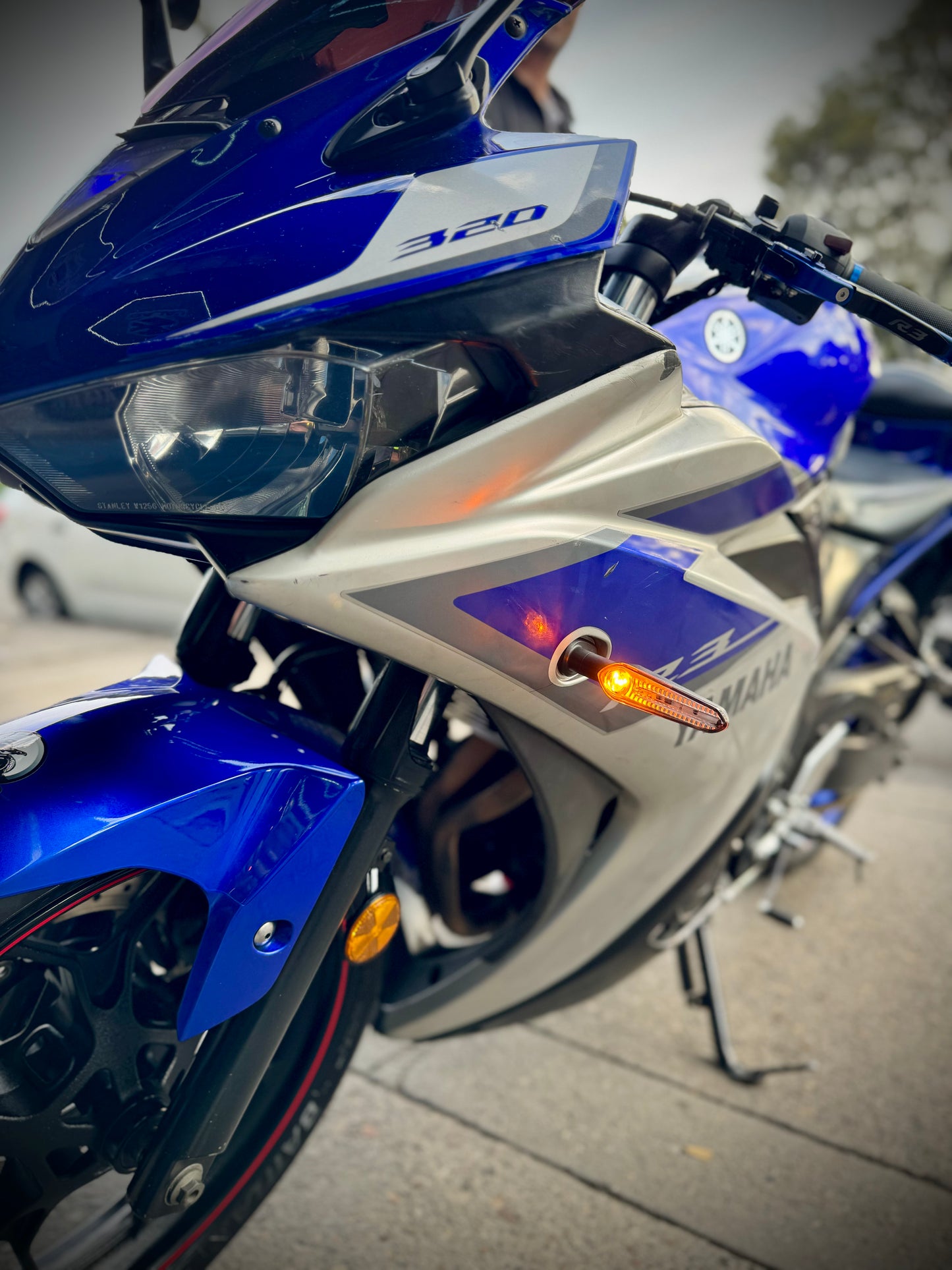 DIRECCIONALES LED YAMAHA R3